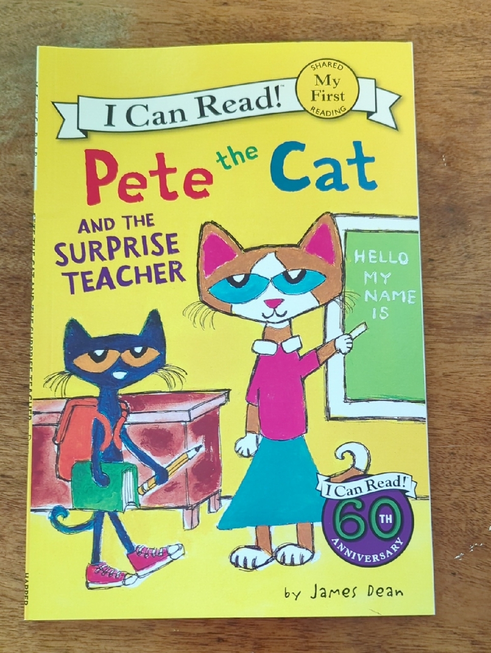 5 ⭐️ for $25 Pete the Cat and the Surprise Teacher Book
